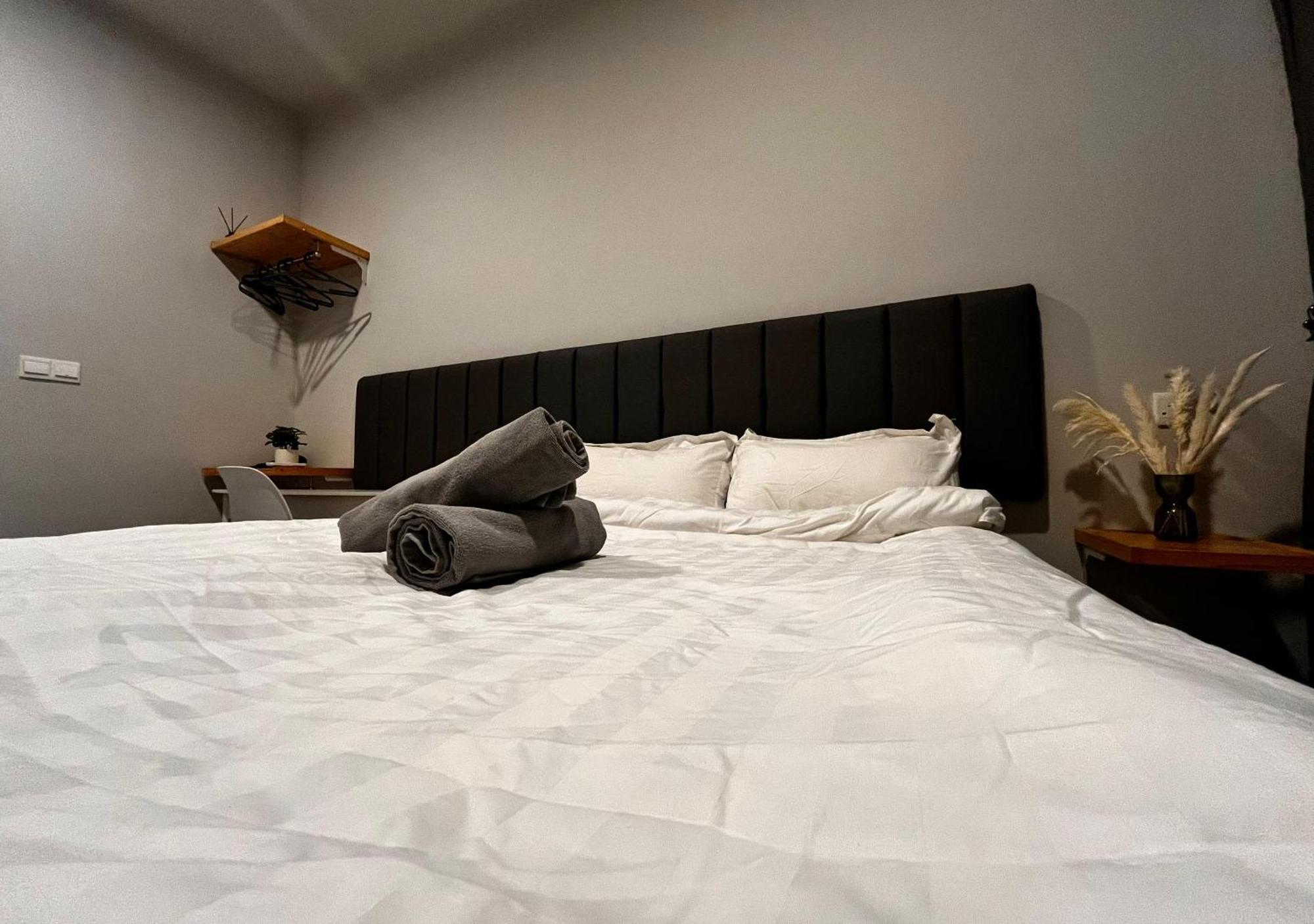 Jesselton Quay Seaview @ Neostay Apartment *